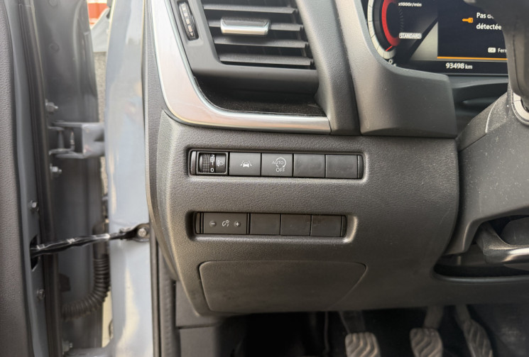 Nissan Qashqai 1.3 MILD HYBRID 140 CH N-CONNECTA 