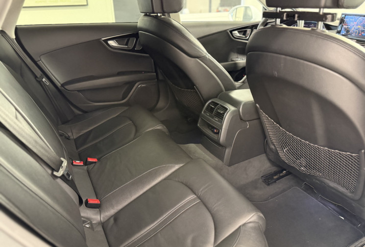 Audi A7 Sportback 3.0 V6 TDI 204ch S-LINE QUATTRO INTERIEUR AVUS S-tronic 7