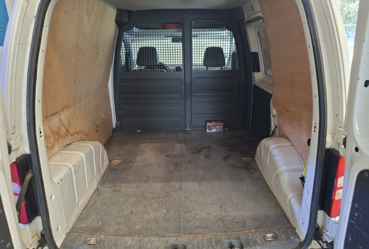 Volkswagen Caddy III Phase 2 - 1.6 TDI 75 - Fourgon - FAP 