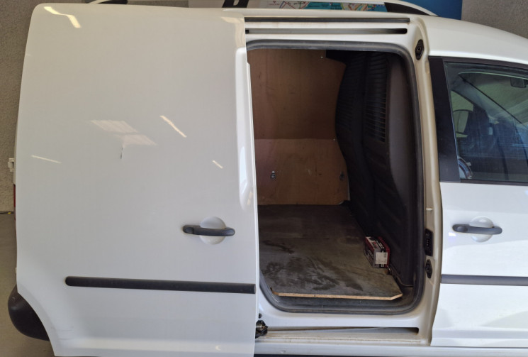 Volkswagen Caddy III Phase 2 - 1.6 TDI 75 - Fourgon - FAP 