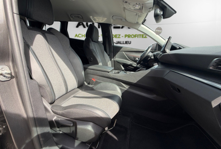 Peugeot 5008 1.5 BLUEDCI / 130 CH / PACK GT / 7 PLACES 