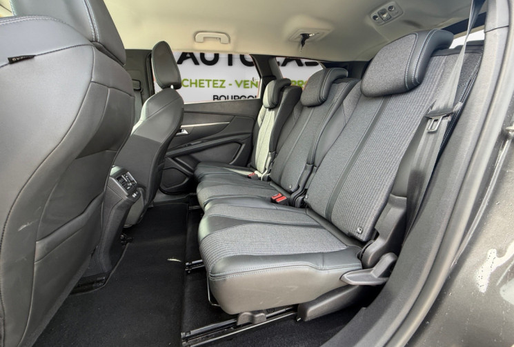 Peugeot 5008 1.5 BLUEDCI / 130 CH / PACK GT / 7 PLACES 