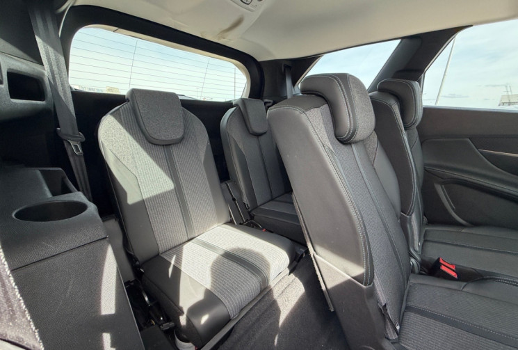 Peugeot 5008 1.5 BLUEDCI / 130 CH / PACK GT / 7 PLACES 