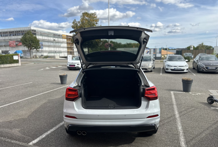 Audi Q2 35 TFSI 150ch COD S line S tronic 7 / Suivi Audi - Virtual cockpit 