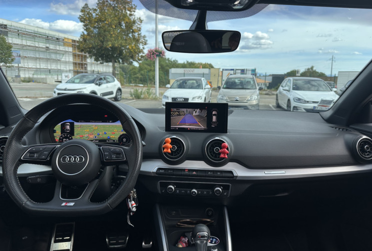 Audi Q2 35 TFSI 150ch COD S line S tronic 7 / Suivi Audi - Virtual cockpit 