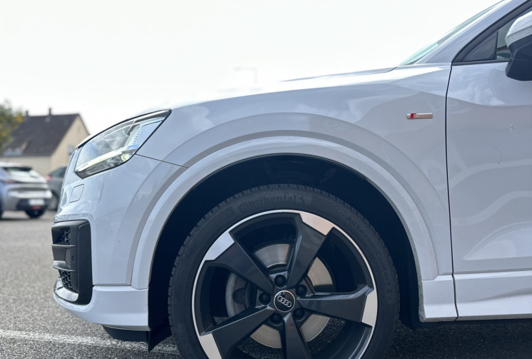 Audi Q2 35 TFSI 150ch COD S line S tronic 7 / Suivi Audi - Virtual cockpit 