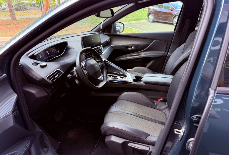 Peugeot 3008 (2e Generation) II 1.5 BLUEHDI 130CH S&S ALLURE PACK 