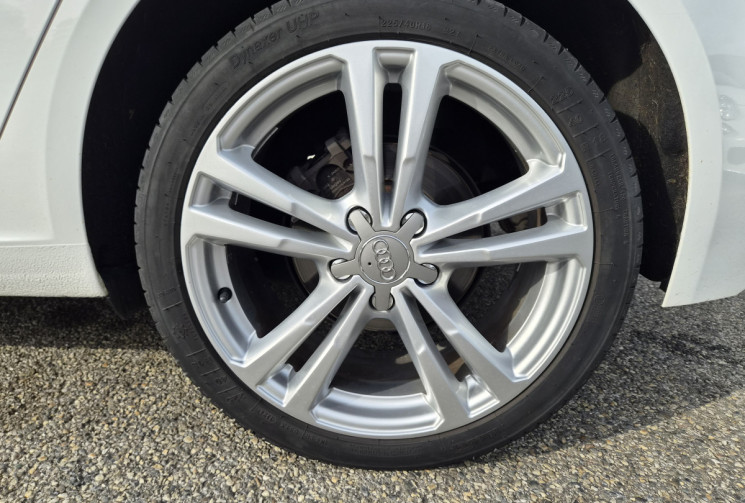 Audi A3 SPORTBACK (2)  1.0 TFSI 115 finition DESIGN