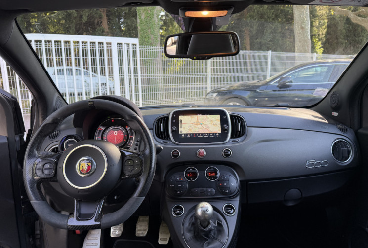 Abarth 500 595 1.4 T-Jet 180 Competizione / Pack Performance / Sabelt Carbone / Beats / Carplay / TO