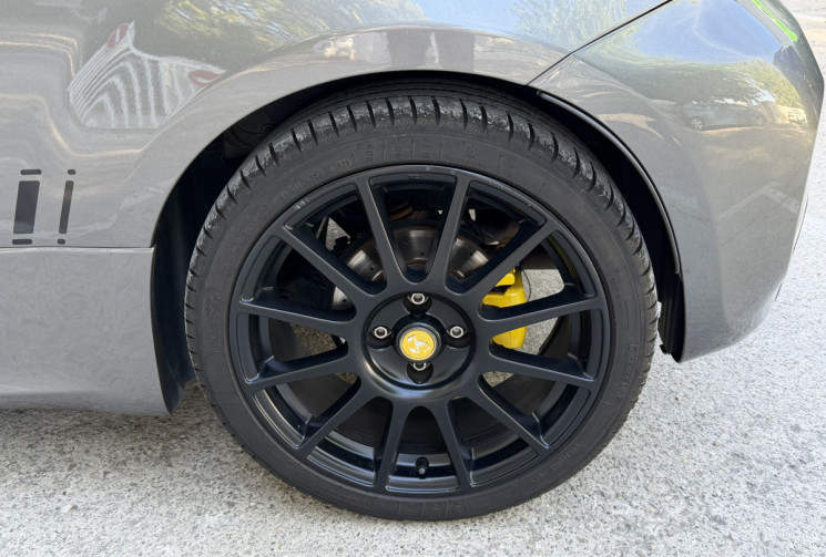 Abarth 500 595 1.4 T-Jet 180 Competizione / Pack Performance / Sabelt Carbone / Beats / Carplay / TO