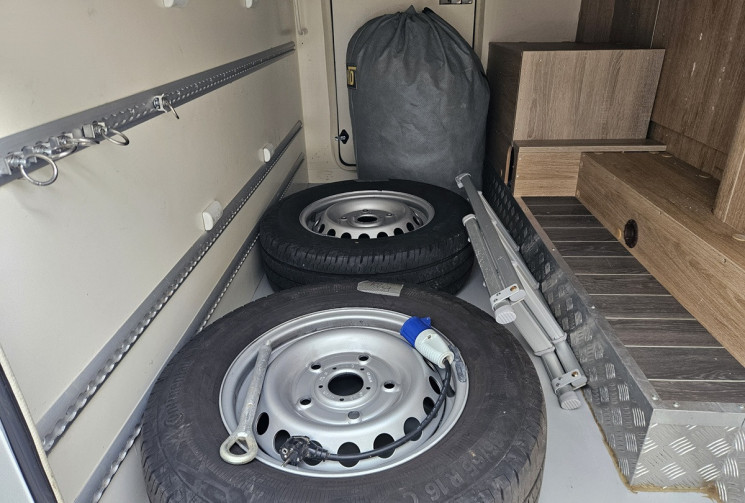 Ford Transit CI HORON 94 XT CAMPING CAR