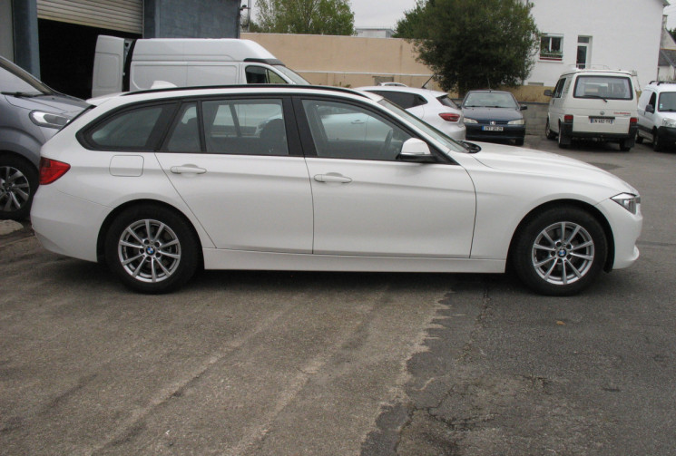 BMW SERIE 3 TOURING 2.0 316d Business SANS ADBLUE Coffre Electrique
