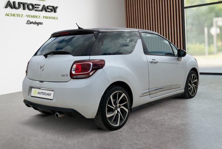 DS DS 3 1.2 EAT6 PURETECH GIVENCHY LE MAKEUP / CAMERA / CARPLAY