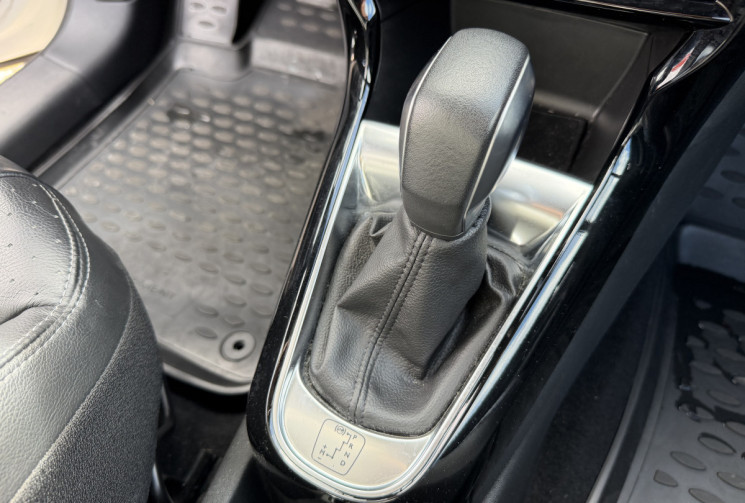 DS DS 3 1.2 EAT6 PURETECH GIVENCHY LE MAKEUP / CAMERA / CARPLAY