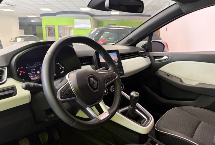 Renault Clio V 1.3i TCE 140 CH TECHNO ENTRETIEN RENAULT