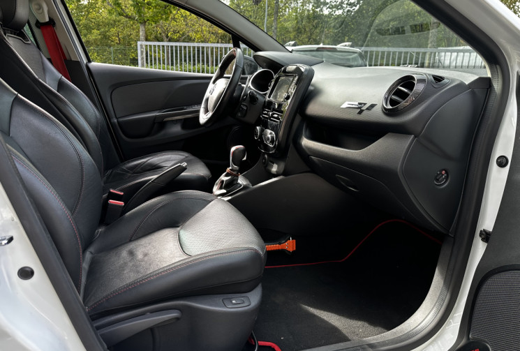 Renault Clio 1.6 T 220ch RS Trophy EDC 5p