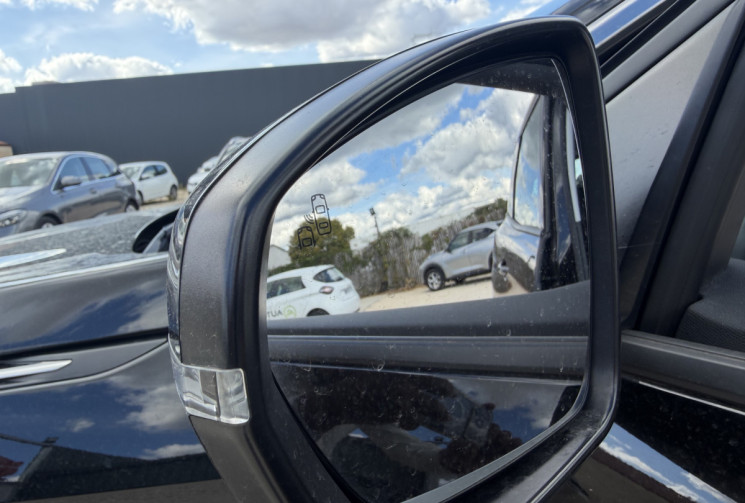Peugeot 3008 1.5 BLUE HDI 130 ALLURE EAT8