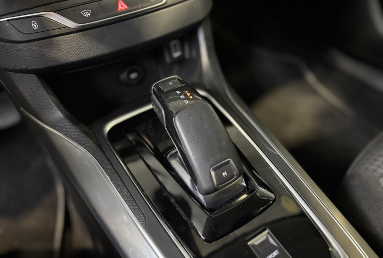 Peugeot 308 SW 1.5 BlueHDi 130 ch Allure EAT8 / Boîte automatique / CarPlay / Android Auto