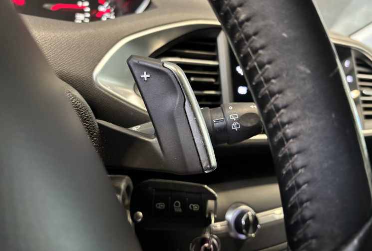 Peugeot 308 SW 1.5 BlueHDi 130 ch Allure EAT8 / Boîte automatique / CarPlay / Android Auto