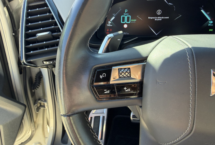 DS DS 7 Crossback PHEV E-TENSE 300 EAT8 4X4 RIVOLI
