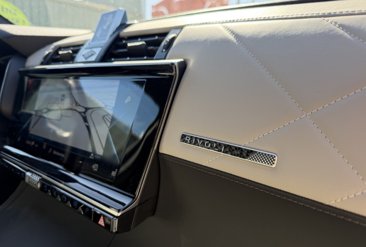 DS DS 7 Crossback PHEV E-TENSE 300 EAT8 4X4 RIVOLI