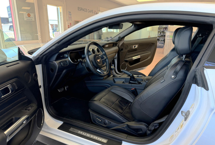 Ford MUSTANG PHASE 2 GT 5.0 I V8 450 / PAS DE MALUS / VOITURE EN STOCK 