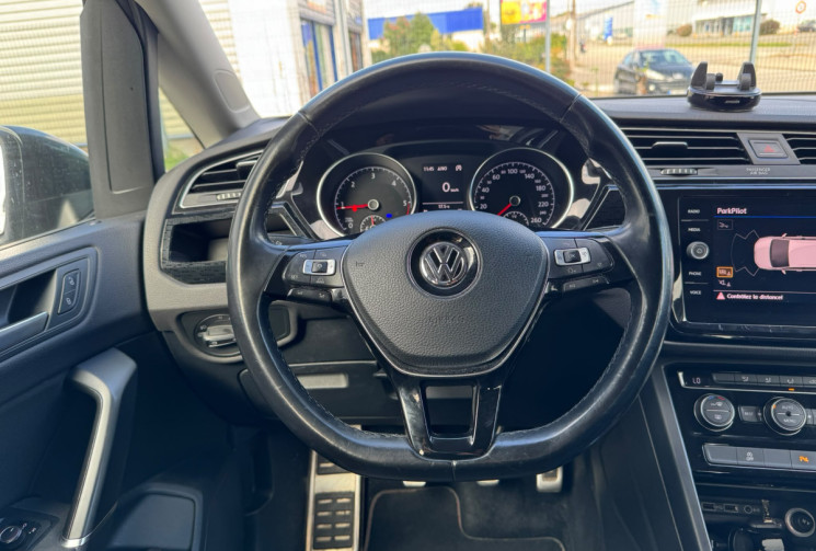 Volkswagen Touran 2.0 TDI 150ch BlueMotion Technology FAP Sound 7 places