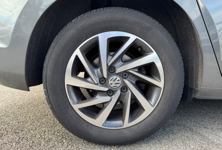 Volkswagen Touran 2.0 TDI 150ch BlueMotion Technology FAP Sound 7 places