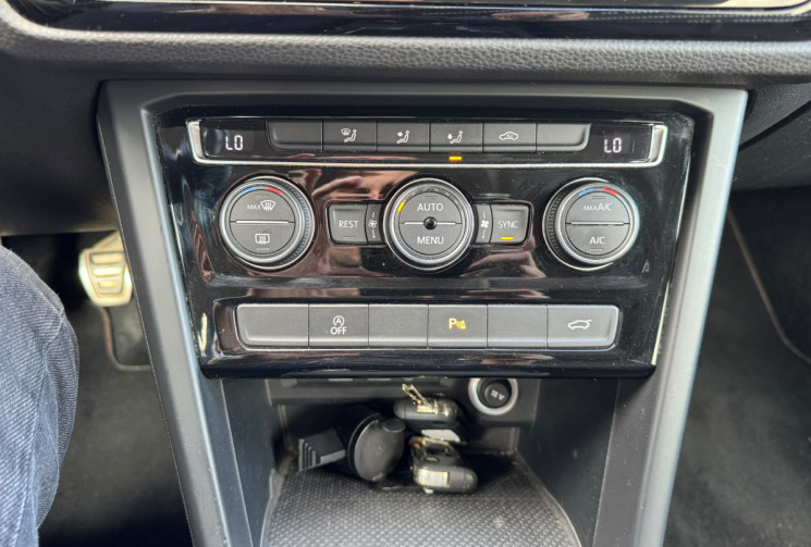 Volkswagen Touran 2.0 TDI 150ch BlueMotion Technology FAP Sound 7 places