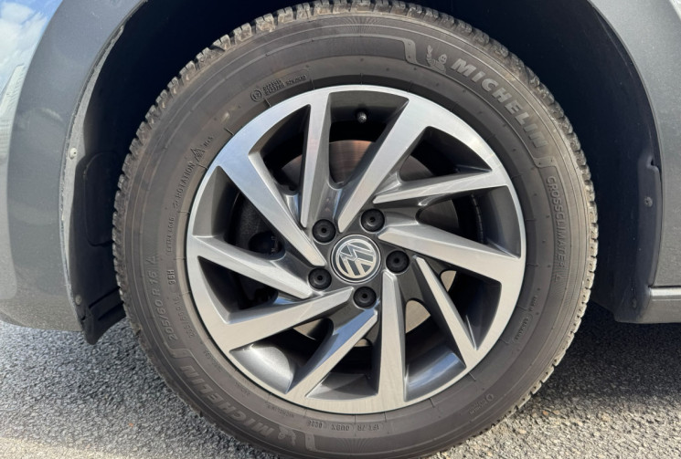 Volkswagen Touran 2.0 TDI 150ch BlueMotion Technology FAP Sound 7 places