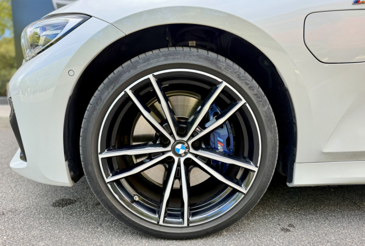 BMW Série 3 M Sport 330e 2.0 292 Plug in Hybrid Steptronic8 / 