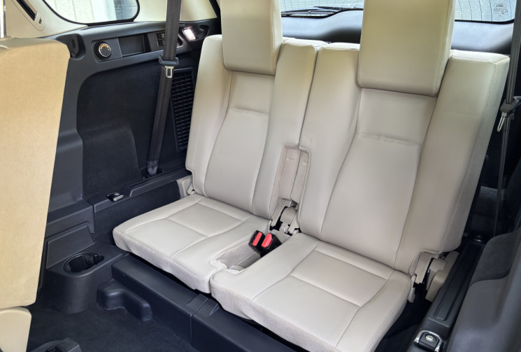 Land-Rover DISCOVERY SPORT 2.0 TD4 150 HSE 4x4 AUTO 7PL