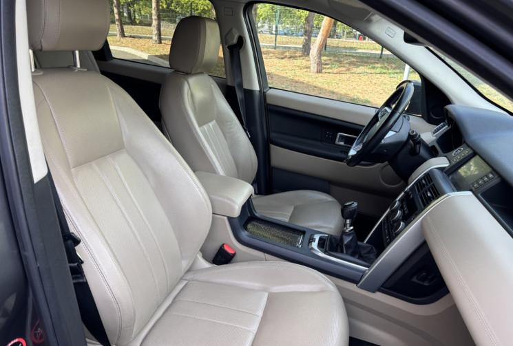 Land-Rover DISCOVERY SPORT 2.0 TD4 150 HSE 4x4 AUTO 7PL