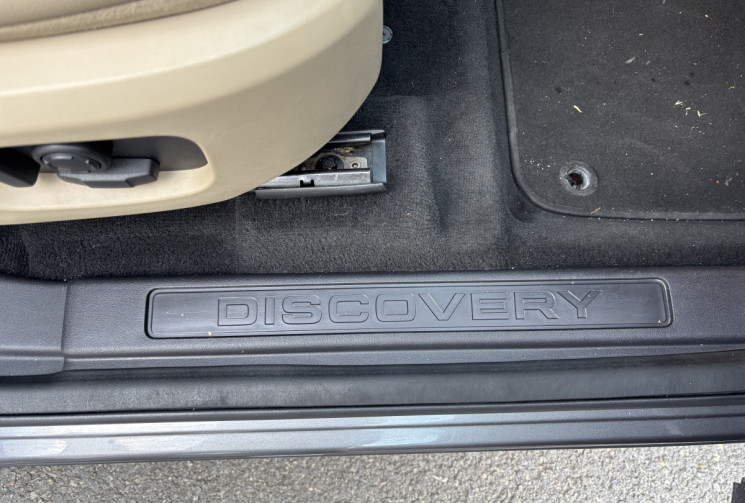 Land-Rover DISCOVERY SPORT 2.0 TD4 150 HSE 4x4 AUTO 7PL