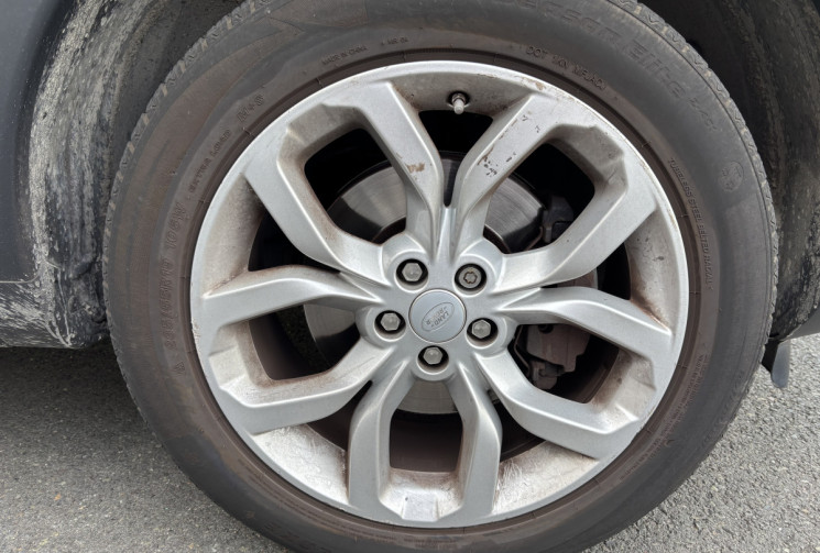 Land-Rover DISCOVERY SPORT 2.0 TD4 150 HSE 4x4 AUTO 7PL