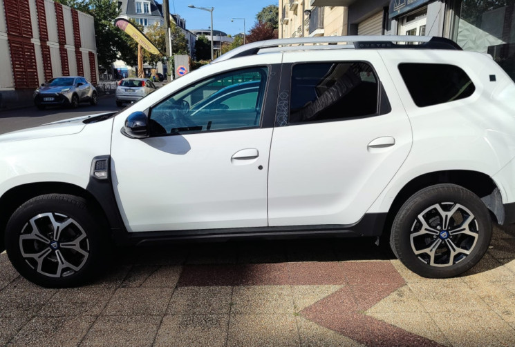 Dacia Duster II 15 ans 1.5 Blue dCi 4x2 115 cv