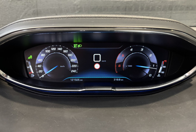 Peugeot 5008 1.5 BlueHDi 130 GT LINE 2018 / CARPLAY / CAMÉRA DE RECUL / 7 PLACES