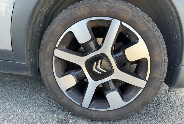 Citroën C4 CACTUS PureTech 130 ch S&S Shine