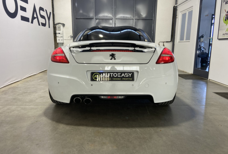 Peugeot RCZ 2.0 HDI 165ch 