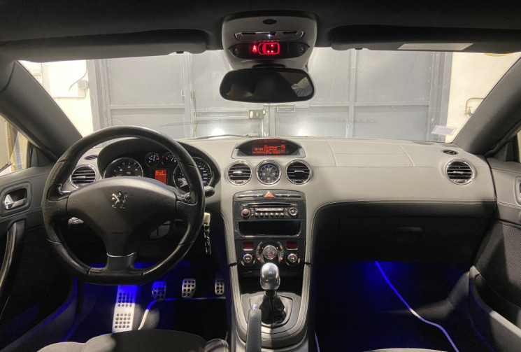 Peugeot RCZ 2.0 HDI 165ch 