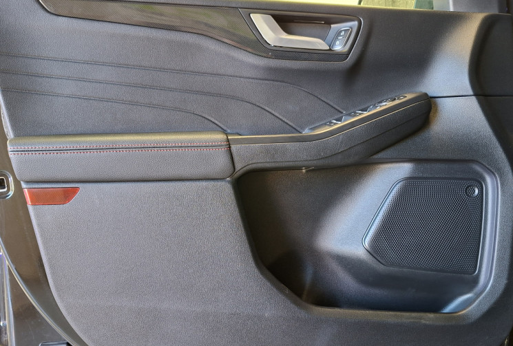 Ford Kuga 2.5 DURATEC 225 PHEV POWERSHIFT ST-LINE X / ENTRETIEN A JOUR