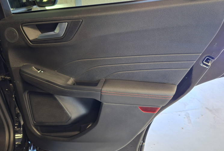 Ford Kuga 2.5 DURATEC 225 PHEV POWERSHIFT ST-LINE X / ENTRETIEN A JOUR