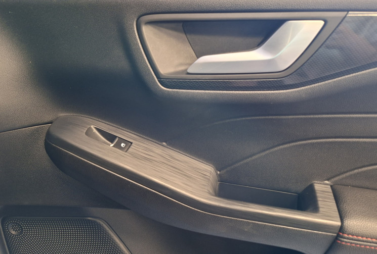 Ford Kuga 2.5 DURATEC 225 PHEV POWERSHIFT ST-LINE X / ENTRETIEN A JOUR