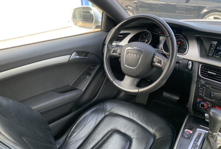 Audi A5 2.7 TDI V6 163 Ambiente