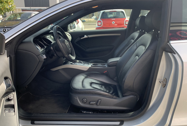 Audi A5 Coupé 2.7 TDI V6 163 Ambiente