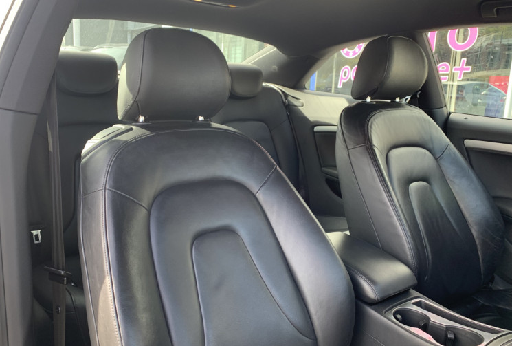 Audi A5 Coupé 2.7 TDI V6 163 Ambiente