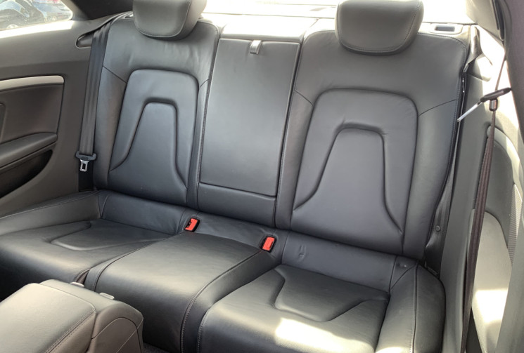 Audi A5 Coupé 2.7 TDI V6 163 Ambiente