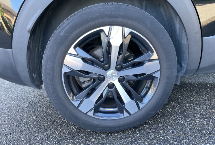 Peugeot 3008 1.2 PureTech 130ch EAT8 Crossway / l'Advanced Grip Control  / Suivi Complet Peugeot 