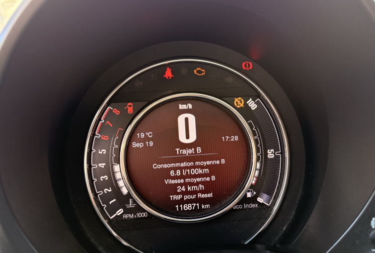 FIAT 500 III Phase 2 0.9 TwinAir 8V Turbo 85 cv * Ideal Jeune Permis * Clim * BT * 2eme Main 