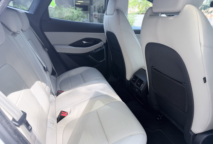 Jaguar E-Pace 2.0 D150 R-Dynamic SE AWD * Français / Stock / Entretien à jour / CarPlay